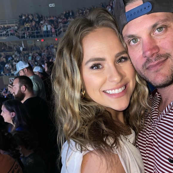 Meet your Posher, Delaney - Picture 1 of 1